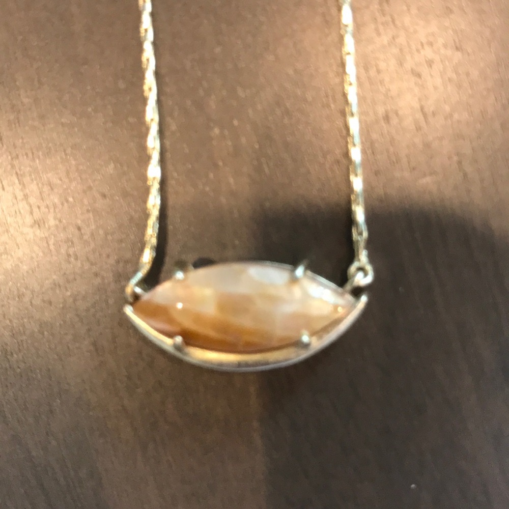 KENDRA SCOTT NWT Meghan Pendant Necklace - Picture 4 of 8
